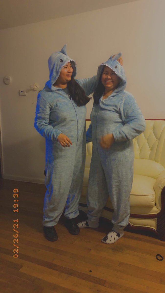 yungjewlz's tweet photo. My momma and I 🙂 shark onesies 😂��🏽♀️ we always have a good time. #exalton & #modelos https://t.co/RyCasoyogU