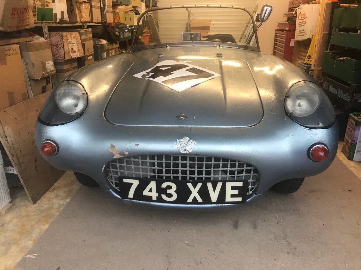 Dads finished his lockdown project ... now I’m no spring chicken so hats off to him ... this car is a first !! Can anyone guess why #Berkeley Car fans ?