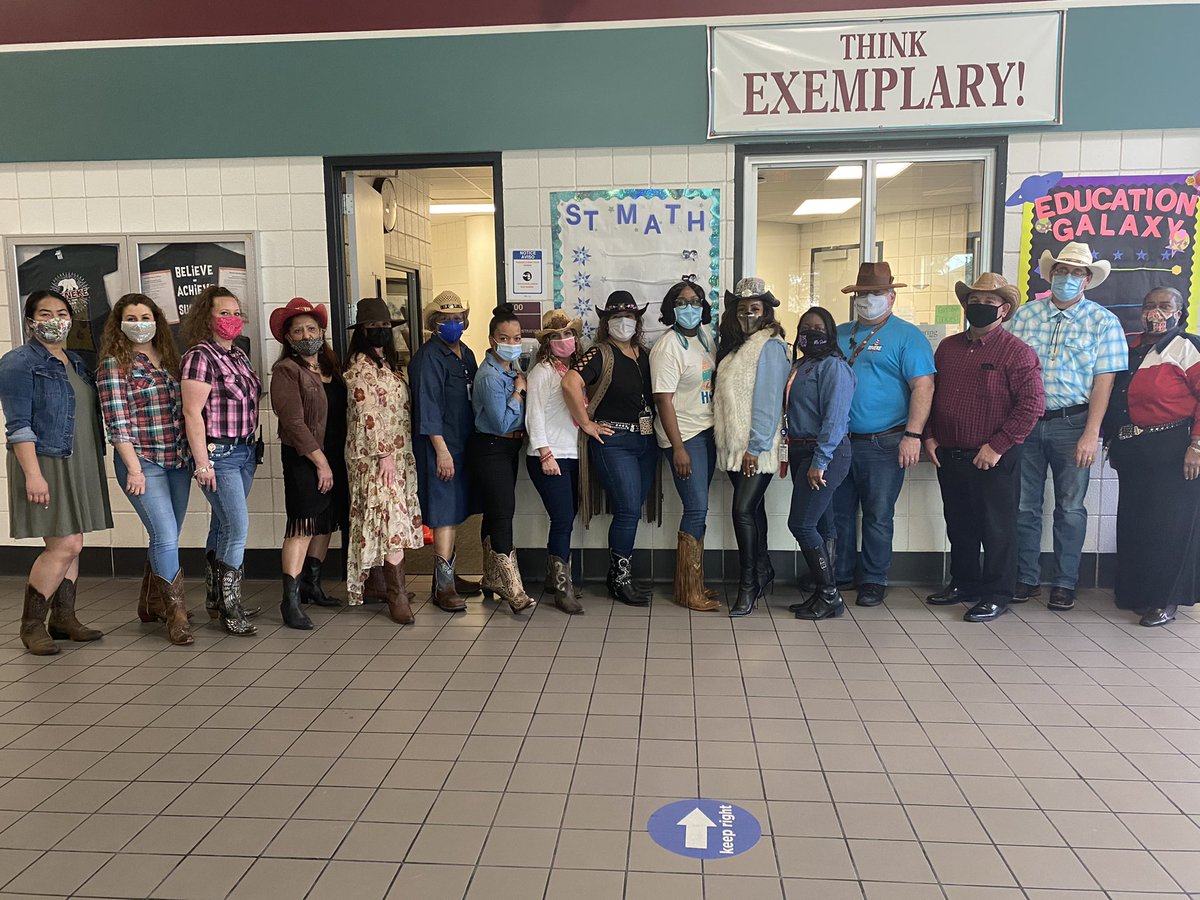 LaTracyHarris's tweet photo. Celebrating Go Texan Day at Beneke Elementary! We showcased our Lone Star State spirit and our Texas pride! Yee-haw! @SpringISD @BenekeBears @LaQuitaCarter2 #GoTexanDay21 #SpringGoTexan https://t.co/xUi3AelB8p