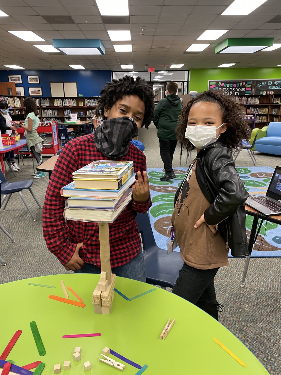 libraryGWF's tweet photo. The craziness of last week called for Makerspace this week #engineering #buildingchallenges @GreenwoodKISD @KleinLibraries https://t.co/0sYuz5A5ik