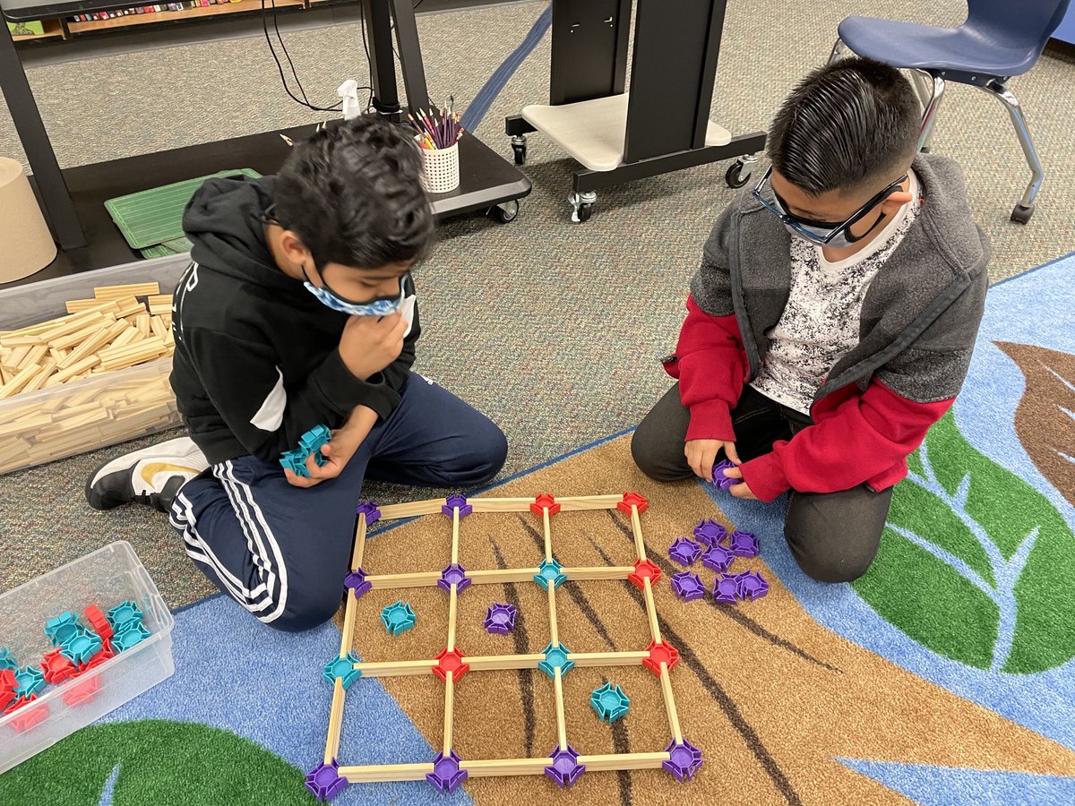 libraryGWF's tweet photo. The craziness of last week called for Makerspace this week #engineering #buildingchallenges @GreenwoodKISD @KleinLibraries https://t.co/0sYuz5A5ik