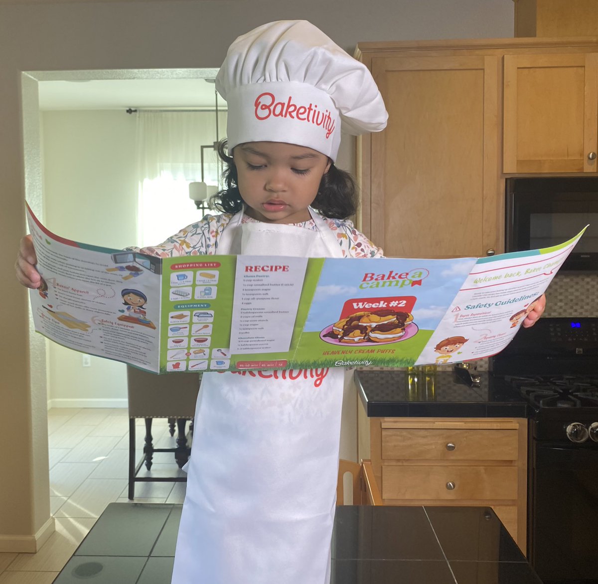 julezeverywhere's tweet photo. My niece is getting pretty good at these baking videos.This time we made #CreamPuffs with our @baketivity kit! 

A big thank you to @aubreyanne and @yourcalife for letting us share this moment with everyone
Check it out👇🏽
https://t.co/sJMVsJw7xP

#baketivity #baking #AmeliasWorld https://t.co/XjKwek2rAI