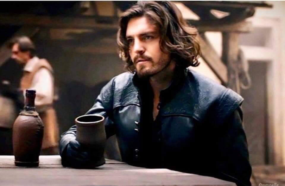 Athos - Comte de la Fère (@honorableathos) on Twitter photo 