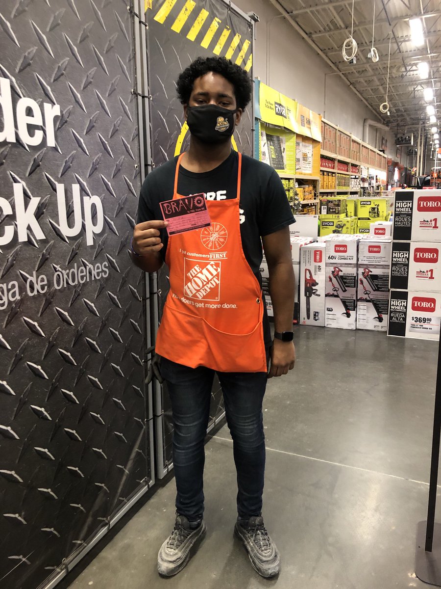 Way To Go! New associate Christian in lumber received a bravo from a customer assisting with removing fence boards from his vehicle without even being asked!