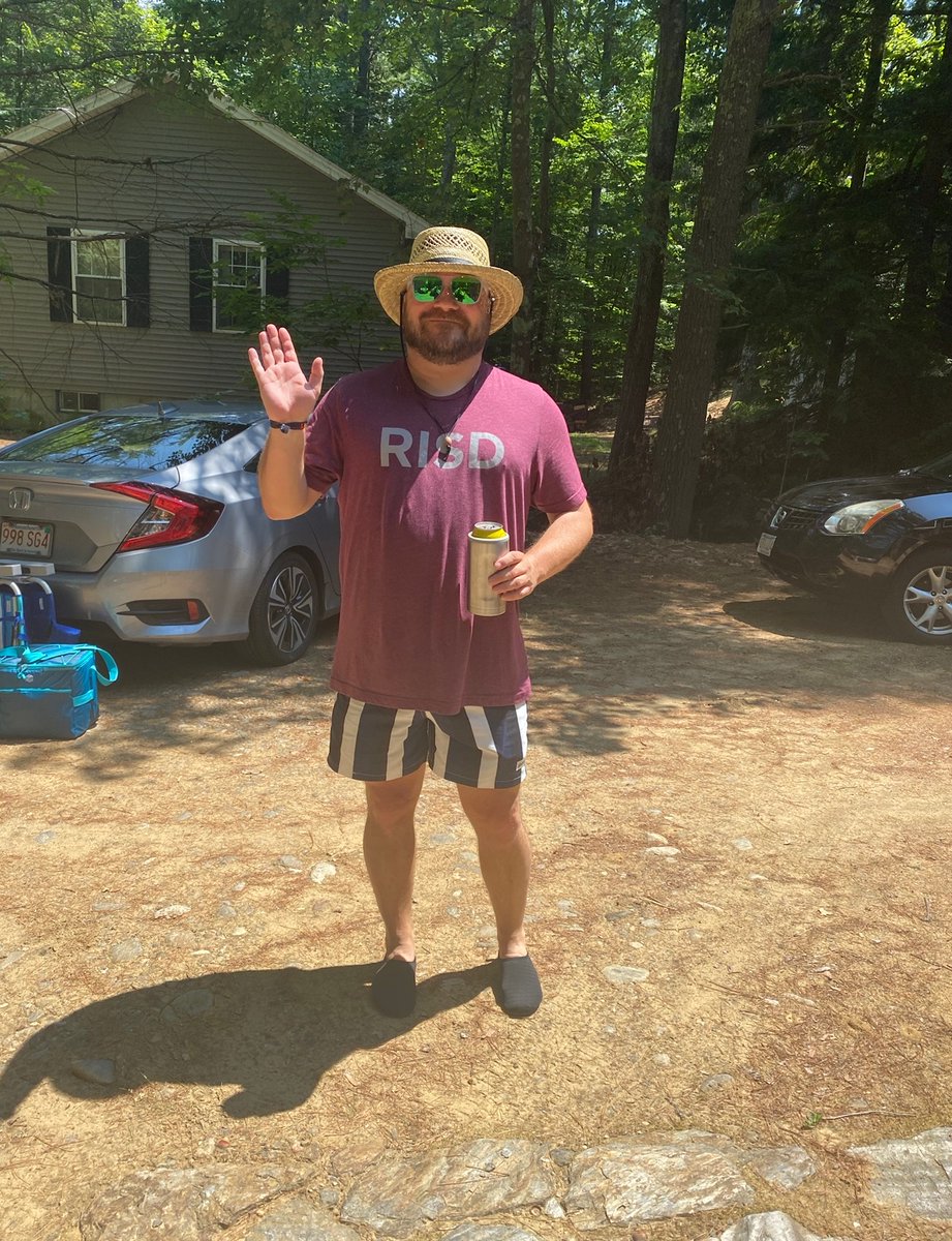 Lagopalooza's tweet photo. Post an image of yourself as the leader of an underground organization without downloading new pics https://t.co/46JVTXwZKl