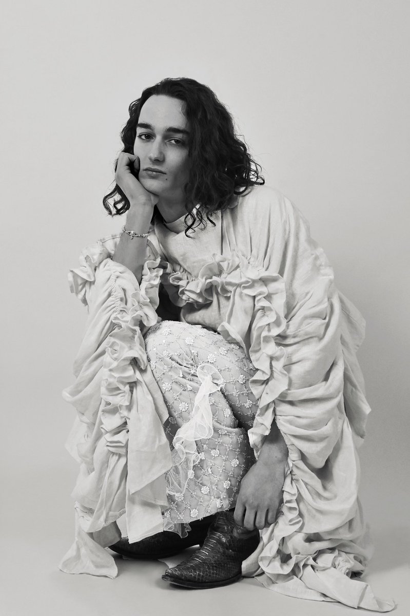 SlippageMag's tweet photo. “ICARUS” ✨ OUT NOW! https://t.co/aa0hKJYJEl https://t.co/zOVz0xuf6y