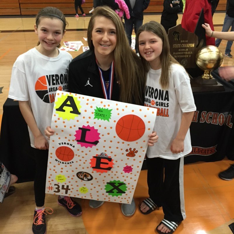 Angie Murphy tweet media