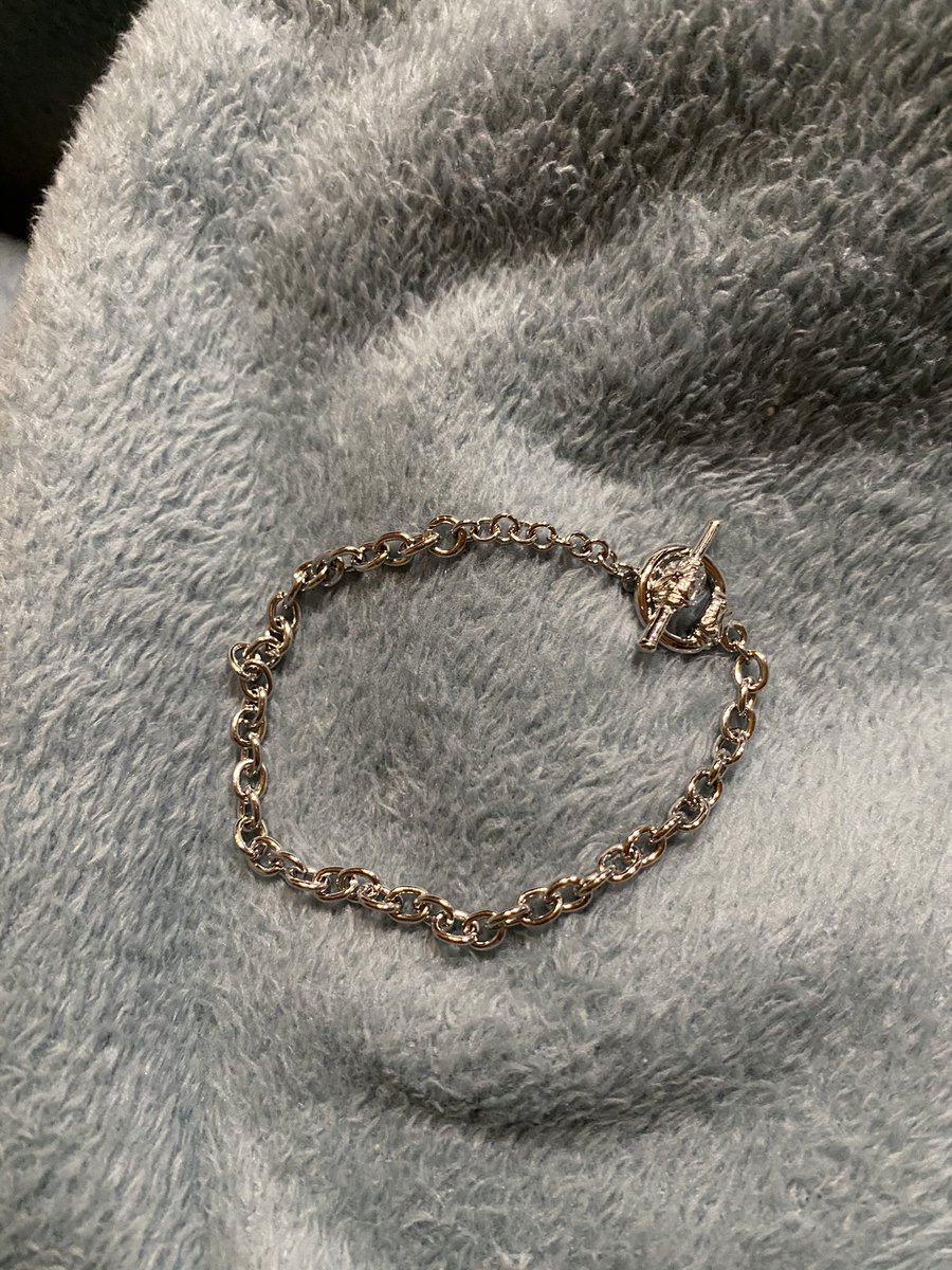 noemieaccessory's tweet photo. #ハンドメイド #ハンドメイドアクセサリー #バングル #オーダーメイドアクセサリー #アクセサリー https://t.co/UVT5nYgI8N