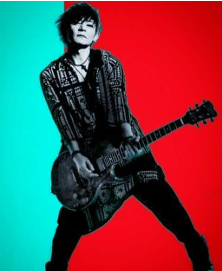 angelalovesbvb4's tweet photo. #KAZ #Dailylove #Talented #guitarist #JRock #Singer #Songwriter #Music #Japan @djsakura666 @tiny_synth @WinterFal_l https://t.co/kbaJJ8t4JT