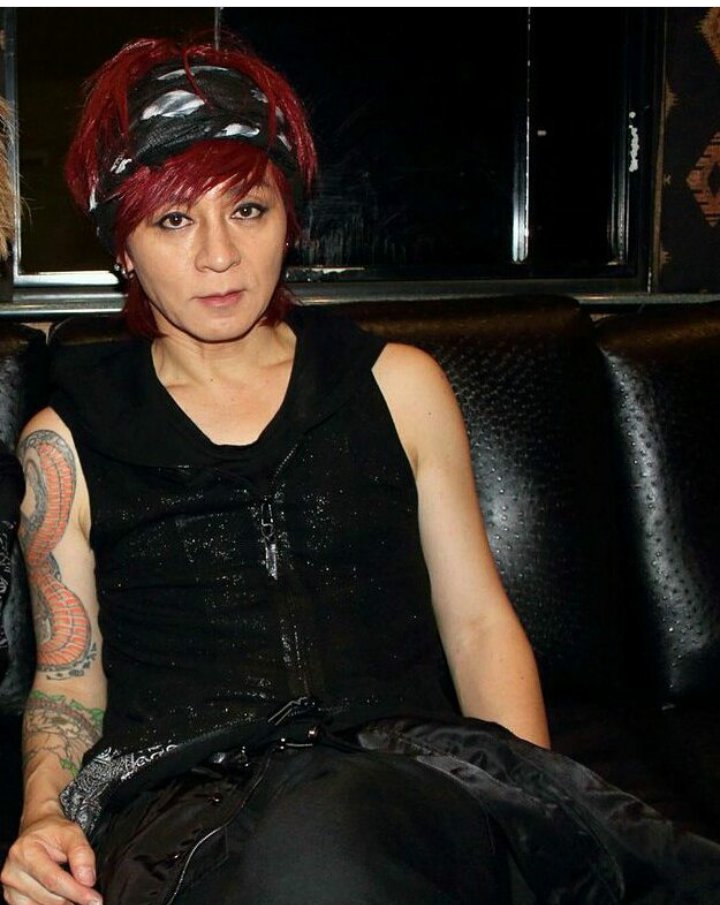 angelalovesbvb4's tweet photo. #KAZ #Dailylove #Talented #guitarist #JRock #Singer #Songwriter #Music #Japan @djsakura666 @tiny_synth @WinterFal_l https://t.co/kbaJJ8t4JT