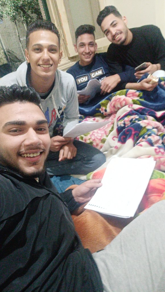 AmmarArfat1's tweet photo. يارب استرها علينا 😂😂
@khaledkamel_00 
@shoeip25 
@jimy924 https://t.co/S7gdifOUct