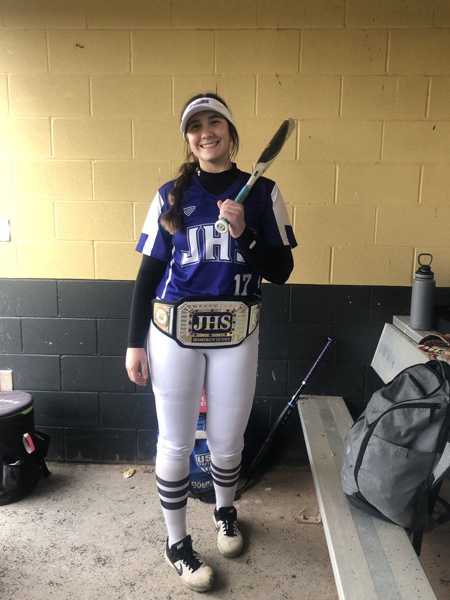 Tigerettes go 2-0 today at Henrietta! Beat Stamford 3-2 and Slaton 16-9. 
Alex Holman hit a 2run homer! 💜🥎🤍