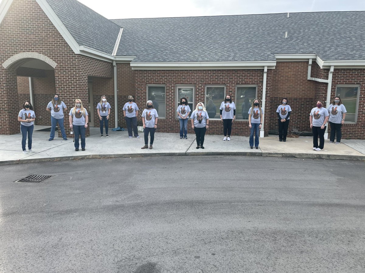 hannahcarriker's tweet image. Today (and everyday) I’m proud of my students and our staff for all the hard work they’ve put in to make this unusual school year successful!! #ChathamDigitalLearning #BennettRocks