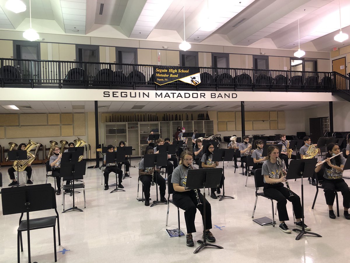AJBtoroband's tweet photo. Honor Band in the Sight Reading room. Thank you Mrs. Kyle Freiesenhahn for your insight!
#PreUIL #ContestPrep #SeguinPAC https://t.co/6AxOtoxuEm