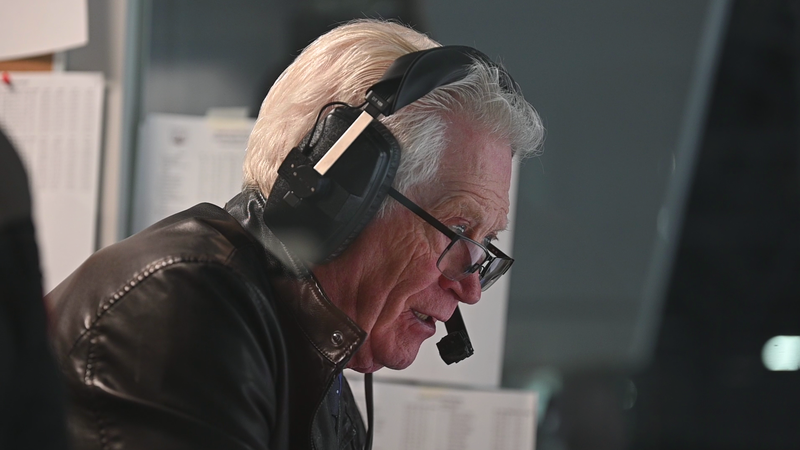 Congratulations to THE <a href="/BobRidley_CHAT/">Bob Ridley</a> who'll be calling game number 4000 on Saturday. We don't have the words, Rids, so here are some people who do! Enjoy it. #medhat #MHTigers #Legend #Rids #WHL
youtu.be/wHBYglO11m8