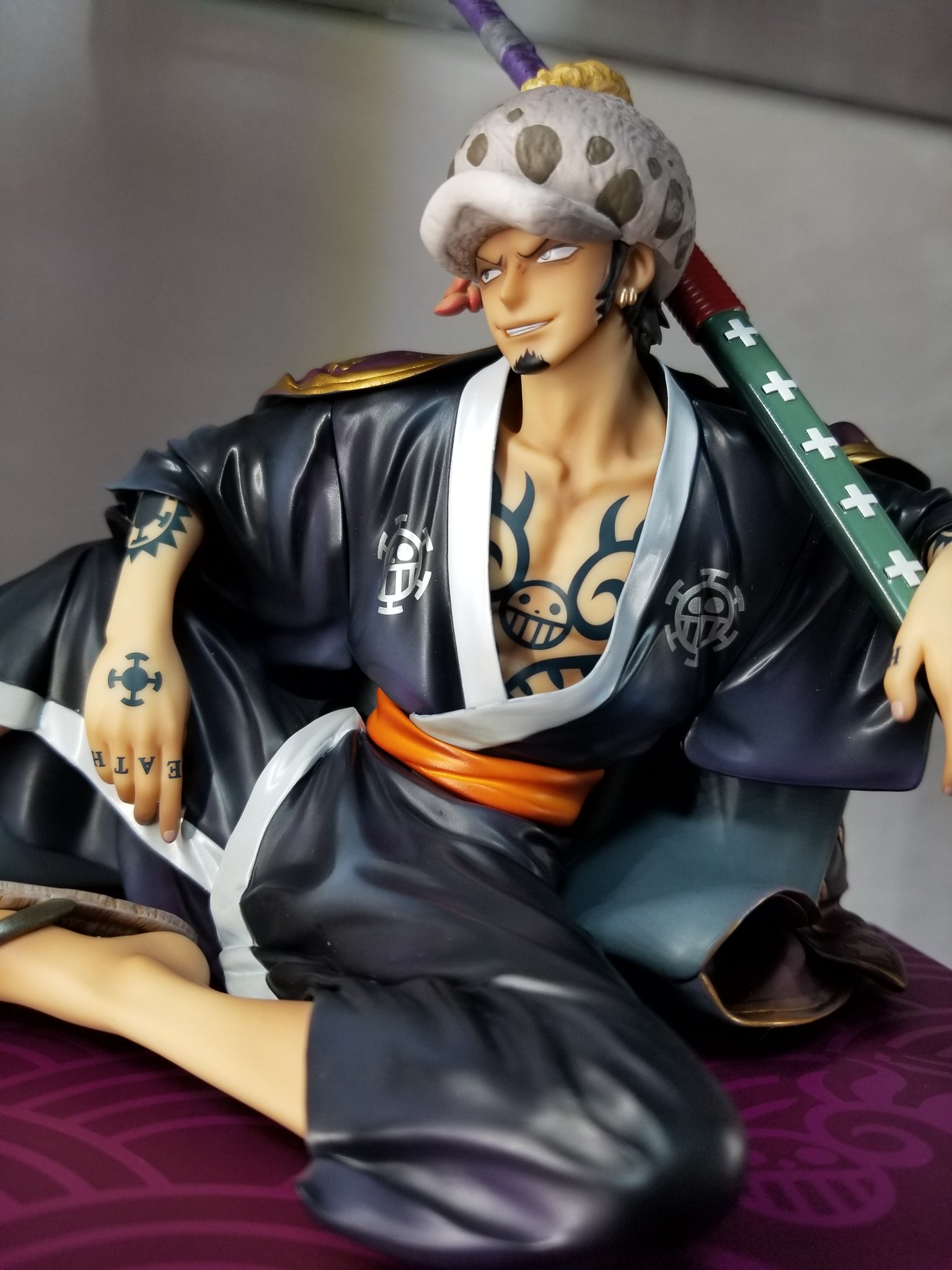 カルバドス1743 Onepiece P O P ワンピース Warriors Alliance トラファルガー ロー ワノ国ロー無事到着 めちゃくちゃカッコイイ 台座でかい ワンピースフィギュアを投稿しよう ワンピースフィギュア T Co