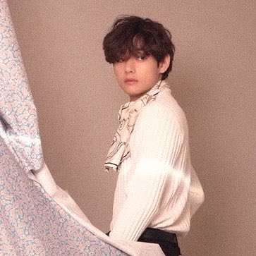 kthprettyhands's tweet photo. GUYS OMG KDKOJGK ?!?!!€&amp;&amp;&amp;&amp;) https://t.co/tj12XKhUeU