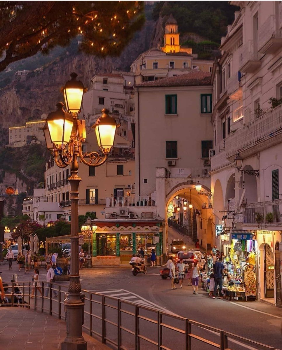 VickieSchn_'s tweet photo. Amalfi Coast, Italy 🇮🇹 https://t.co/iHKEvRKqEX