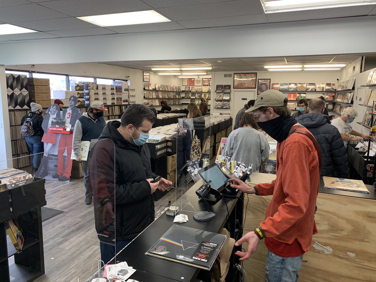 RevolvrRecords's tweet photo. Our grand opening was a huge success! Thank you! https://t.co/nAbpjbBAiE