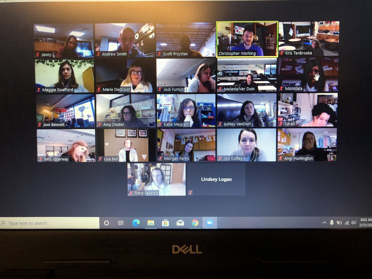 ghapsmaryawhite's tweet photo. Yesterday was another opportunity for our #FamilyGathering to rumble with #SharedWriting with @workingc. We started with the “why,” grounded ourselves in the process of writing, laughed & leveraged choice to grow our crafts and grow each other!
#UsInMustangs https://t.co/mYTBy1bIYC