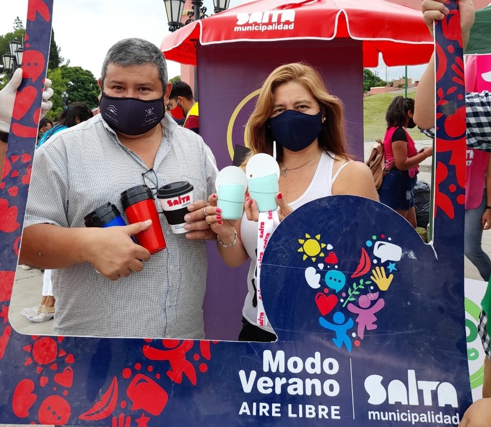 ♻️GRAN CONVOCATORIA EN LA ÚLTIMA JORNADA DEL ECOPUNTO DE VERANO ♻️

👉🏽Recolectamos 8.000 botellas, 29.000 tapitas y 350 kilos de cartón y papel.

👏🏼El equipo de Juventud agradece a <a href="/JCISalta_ar/">JCI Salta</a> por la colaboración de hoy en esta iniciativa de @GobCiudadSalta y <a href="/AFueguina/">Agrotécnica Fueguina</a>