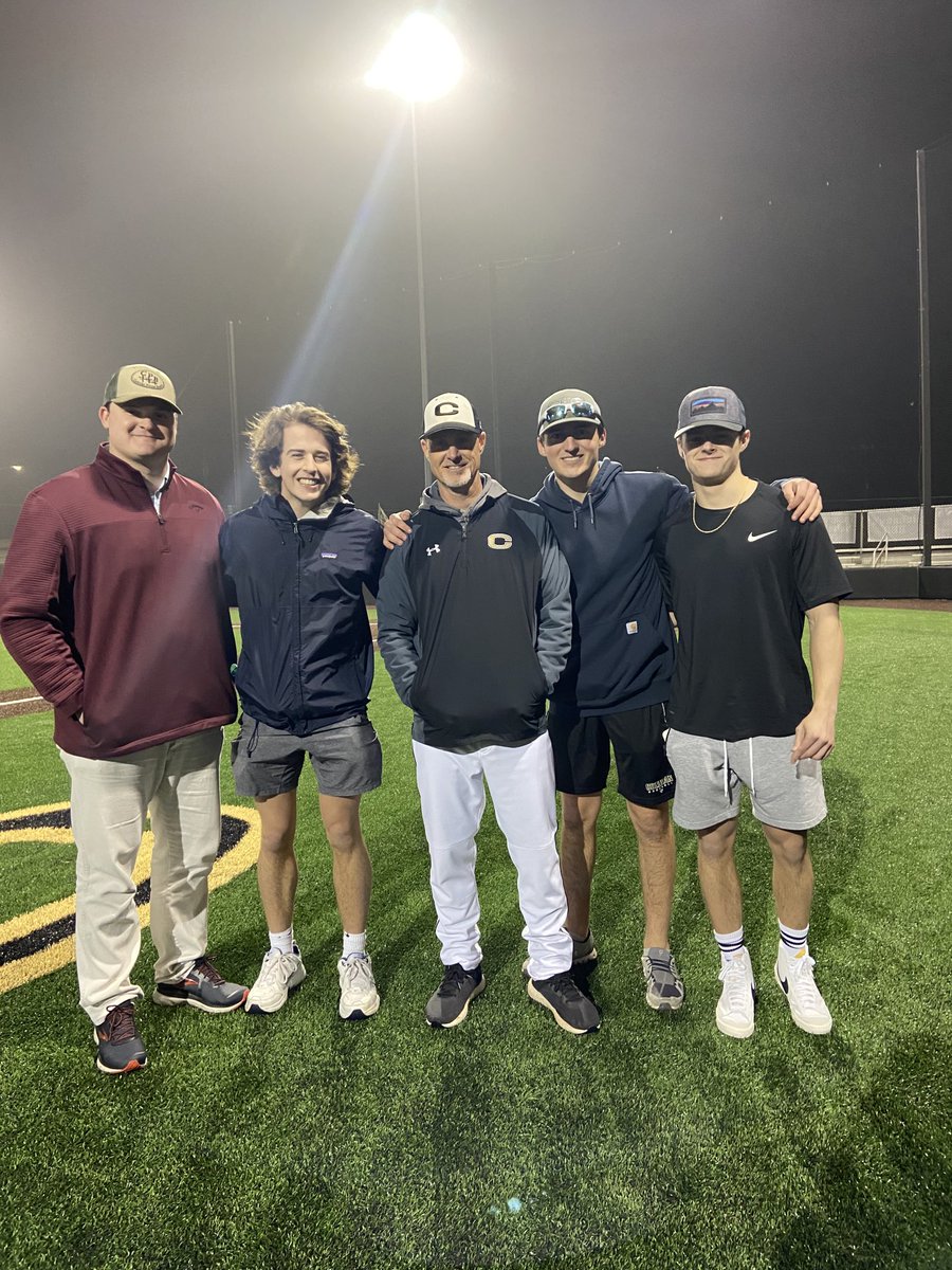 Great seeing the former Bearcats coming out to support us tonight! Nice team win too! 9-3 Cats over Buckhorn. ⁦@cooperbowen5⁩ ⁦<a href="/Nick_Brazzy9/">Nick Braswell</a>⁩ ⁦<a href="/eastondean11/">Easton Dean</a>⁩ Jakob Kirkwood