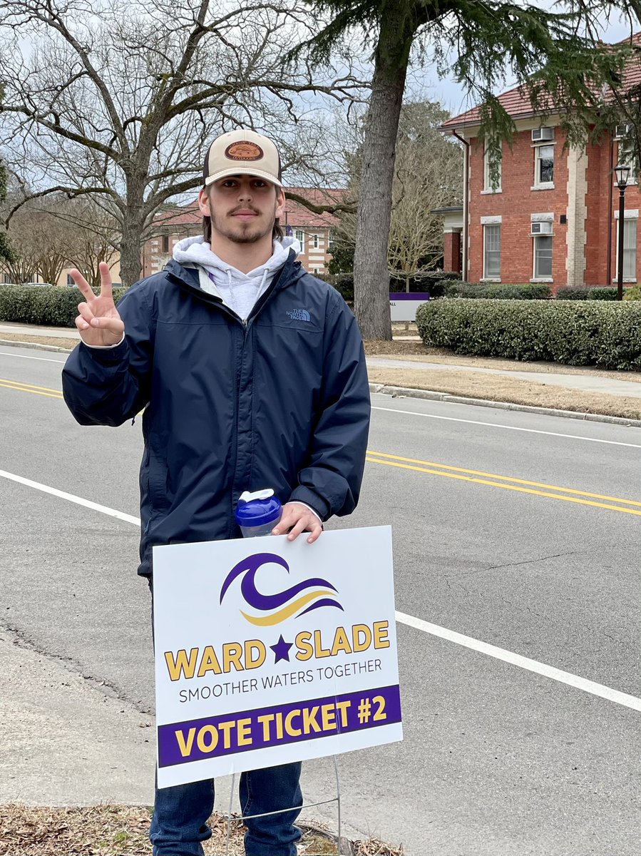 HealthCoachWard's tweet photo. Pretty big day in Greenville for this mom and her 2 @ECUCOB guys. Admitted students day for my youngest and a huge @SGA_ECU win for my middle. #ECUPiratesAboard #Ticket2 https://t.co/XPJbReY7EC