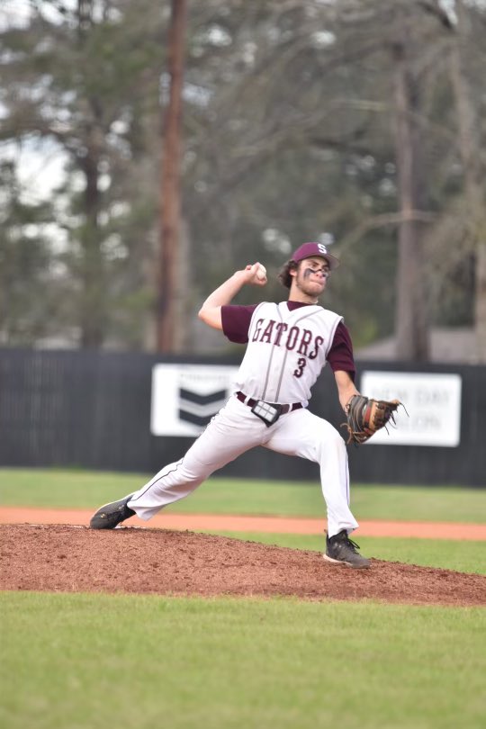 Connor Thames tweet media