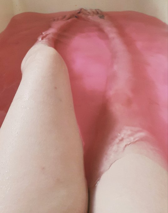 Just posted new content in the bath 🤭💦 subscription is only 5$! https://t.co/8hPXB0K2LV<a href="/tag/booty"class="tags"><span>#booty</span></a><a href="/tag/subscribe"class="tags"><span>#subscribe</span></a><a href="/tag/onlyfans"class="tags"><span>#onlyfans</span></a><a href="/tag/sellingcontent"class="tags"><span>#sellingcontent</span></a>