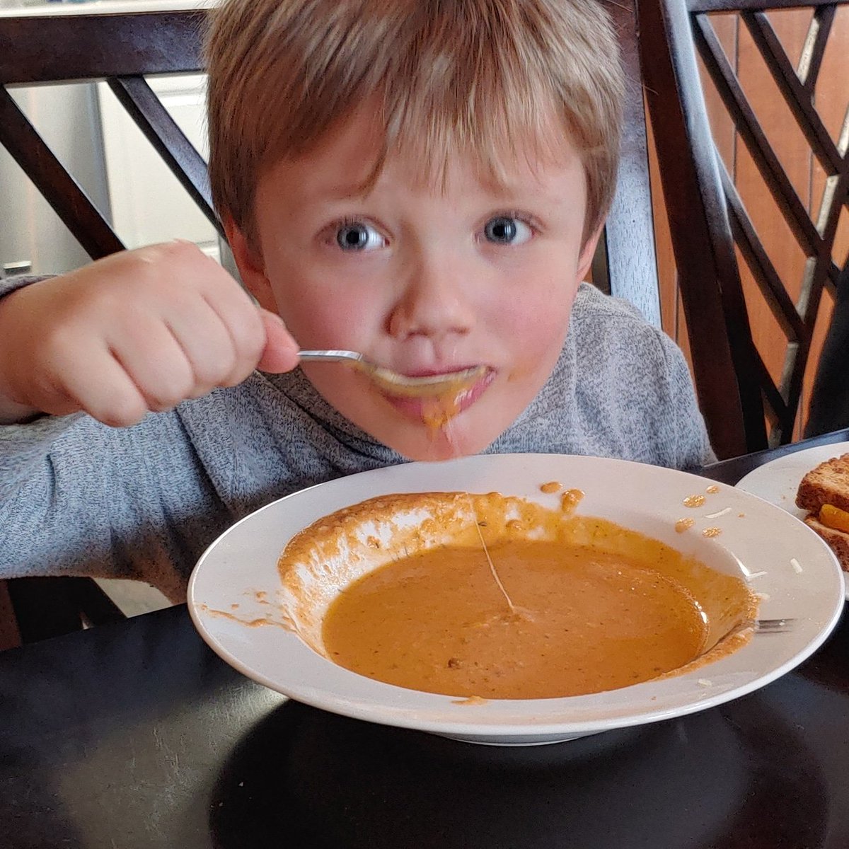 favchef.com/2021/timothy-c…

Vote for my favorite chef!