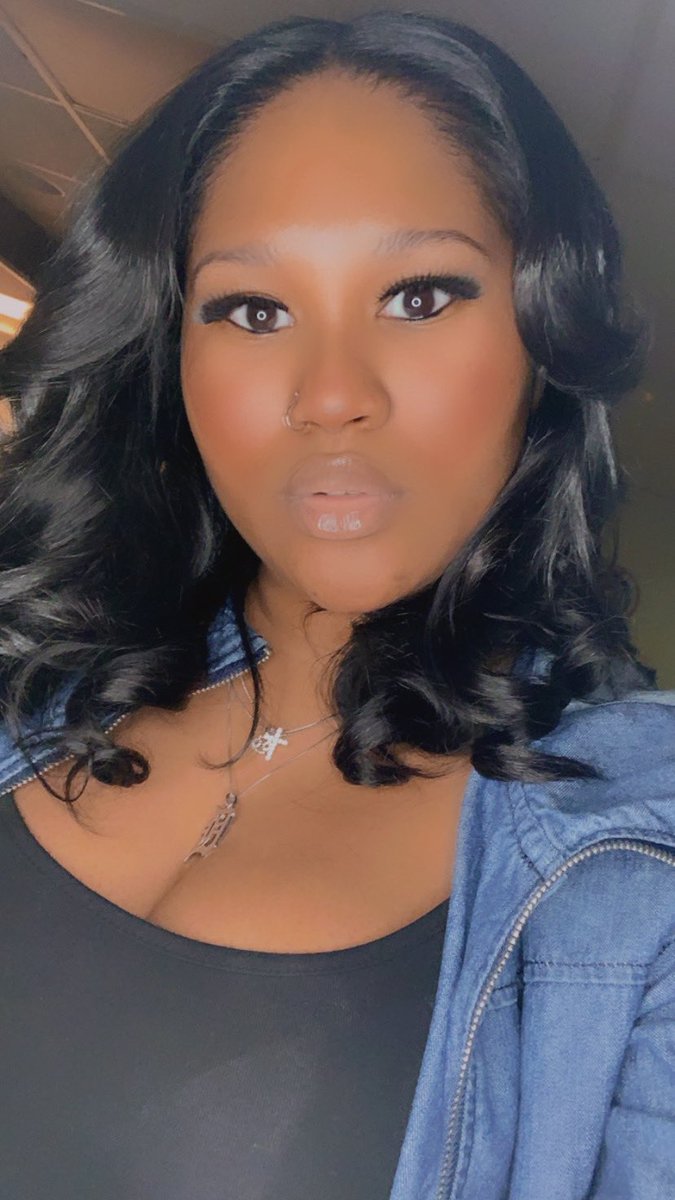 OWNER OF B.E.LIT CANDLE CO 🕯 tweet media