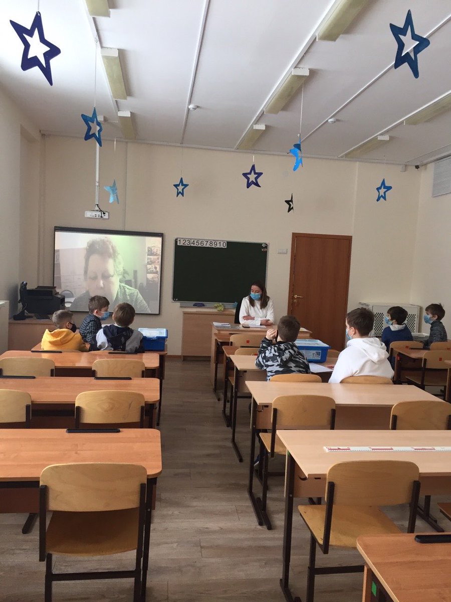 Сегодня в ГБОУ СО «ЛАП 135(Базовая школа РАН)» проходит окружной конкурс «Юный конструктор». Соревнуются 69 учащихся 2-5 классов из образовательных учреждений городского округа Самара! Успеха, ребята!