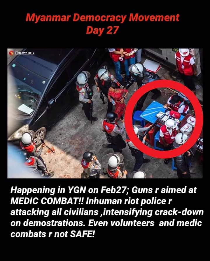 Jay_Joydi's tweet photo. @USEmbassyBurma @UN_HRC  @TostevinM @KenRoth Happening in YGN on Feb27; Guns r aimed at MEDIC COMBAT!! Inhuman riot police r attacking all civilians ,intensifying crack-down on demostrations. Even volunteers  and medic combats r not SAFE!CRPH ASSEMBLE
#WhatsHappeningInMyanmar https://t.co/kcJYJyj24K