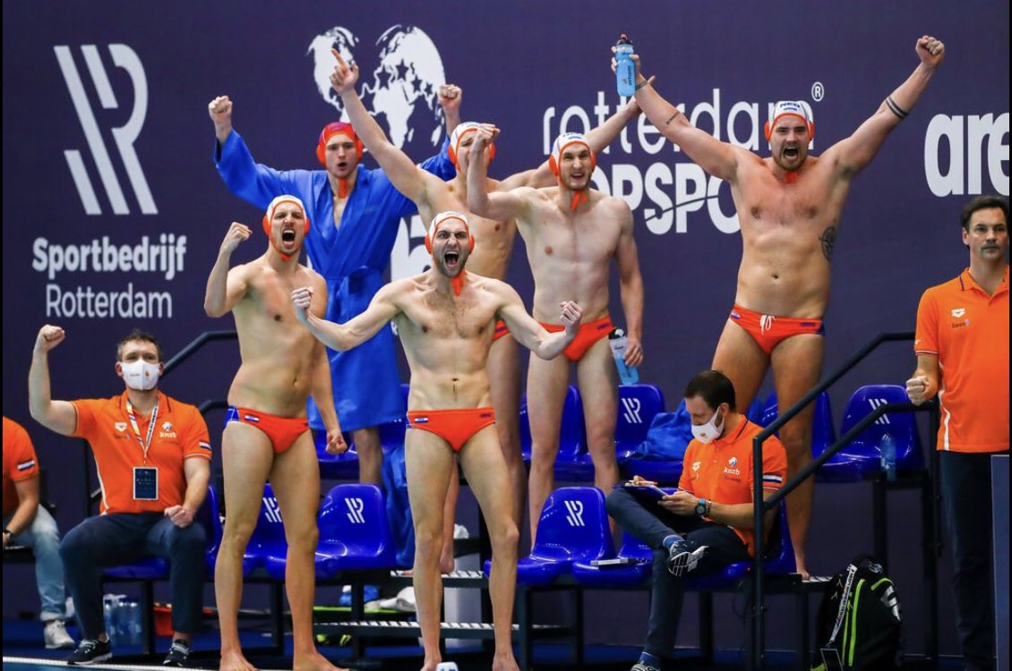 watsonfysio's tweet photo. Vorige week hebben wij de @oranjewaterpolo begeleid tijdens het olympisch kwalificatietoernooi in #Rotterdam. Na 8 wedstrijden in 8 dagen hebben we de 5e plek behaald. Wat een fantastische ervaring weer om met je sportfamilie dit mee te mogen maken! #waterpolo #knzb #fina1908 https://t.co/hUF6FORjZB