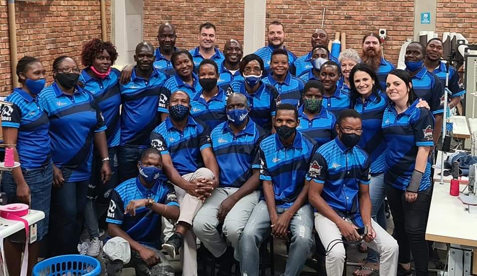 VolcanoSports2's tweet image. Great ending to the week. @pumasrugbyunion paying the Volcano Sports factory a visit before their game against the @LionsRugbyCo
@devon_petersen playing in the Super Series. Great things to come from the African Warrior....🔥🎯🇿🇦
@SouthAfrica