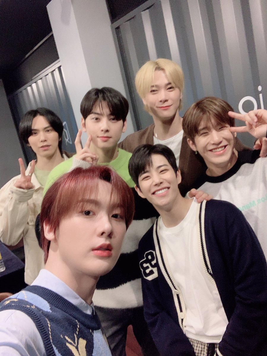 アストロ] 🌟 210227 2021 SEASON'S GREETINGS ファンサイン会