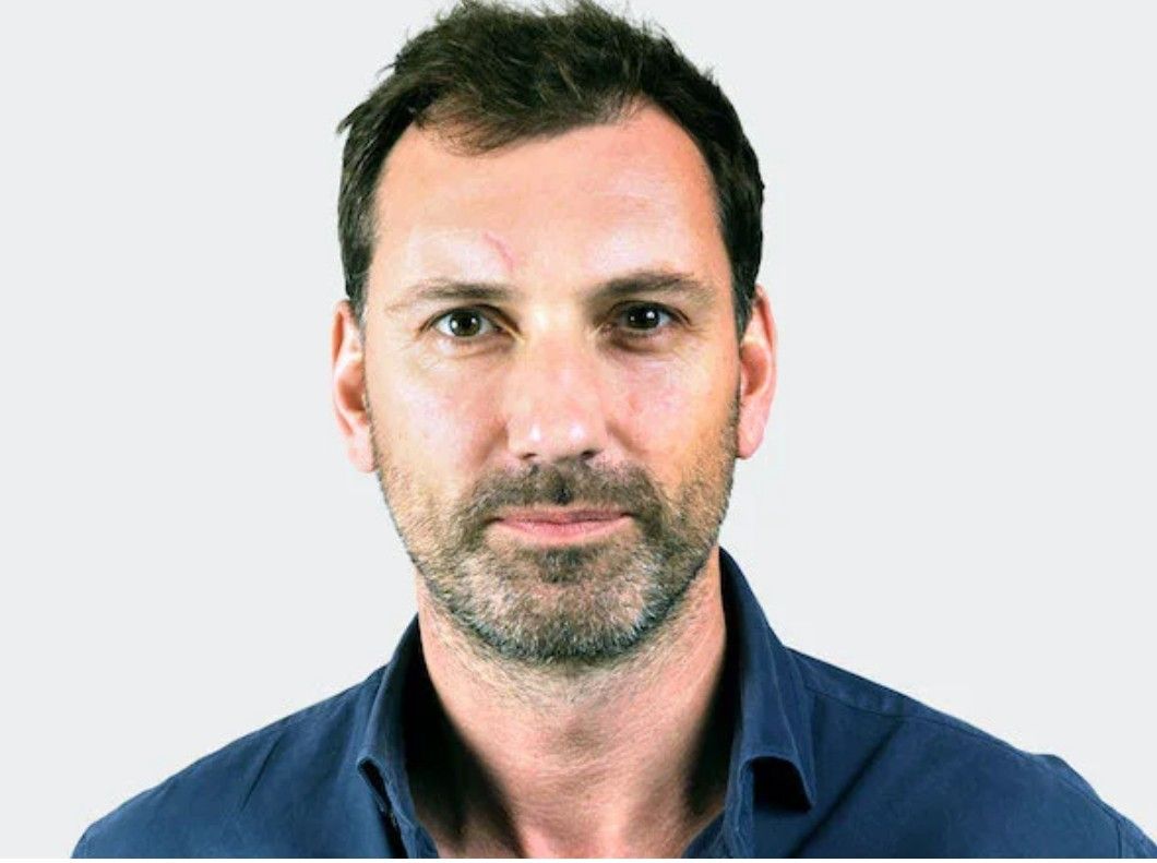 Giles palmer певица. Giles palmer певица. Энтони хэд в молодости. Sebastian komor. Giles palmer певица.