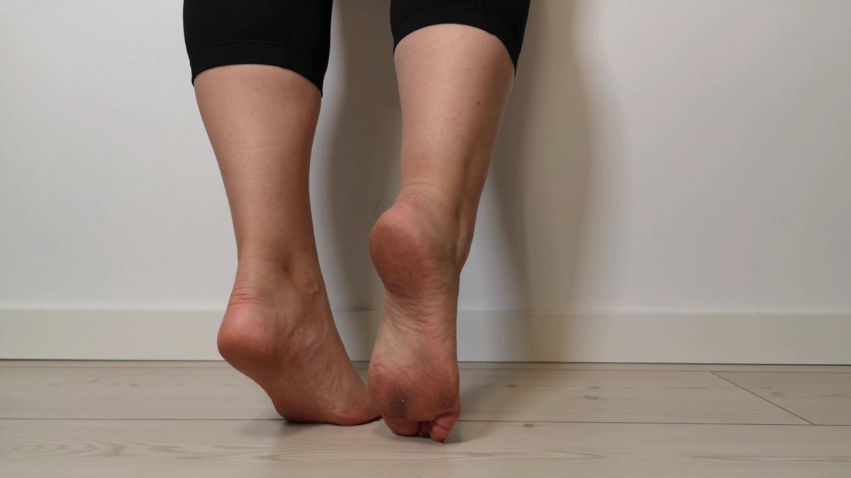Vivsprettyfeet's tweet photo. For all dirty solelovers 😛
https://t.co/BDX4LKMCbK
#feet #feetworship #higharchfeet #widefeet #footsoles #stinkyfeet #prettyfeetelite #toes #prettytoes #feetlover #perfectfeet #curledtoes #prettysoles #beautifulfeet #beautifulsoles #wrinkledfeet #dirtyfeet #wrinkledsoles https://t.co/ExKFiKfOtu
