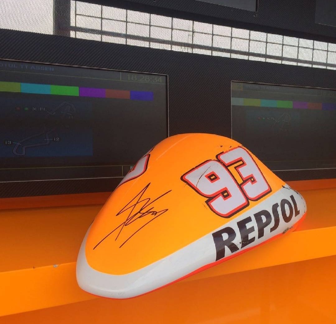 jesse099's tweet photo. @marcmarquez93 @marcmarquez93 🥰 https://t.co/D4vEbk9gtd