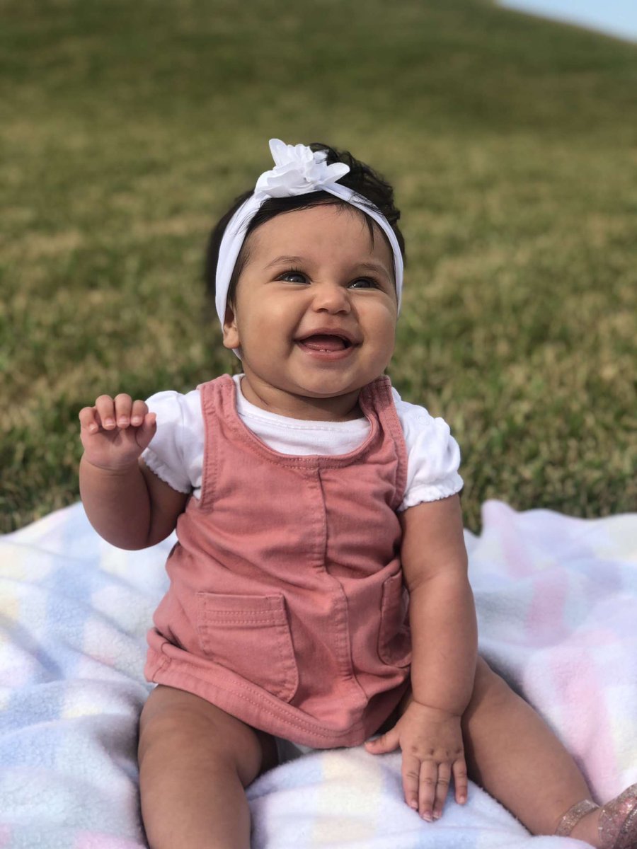 tybarrett2000's tweet photo. Gianna ray you are and angel my love😭🥰 https://t.co/KuyeIKJzDB