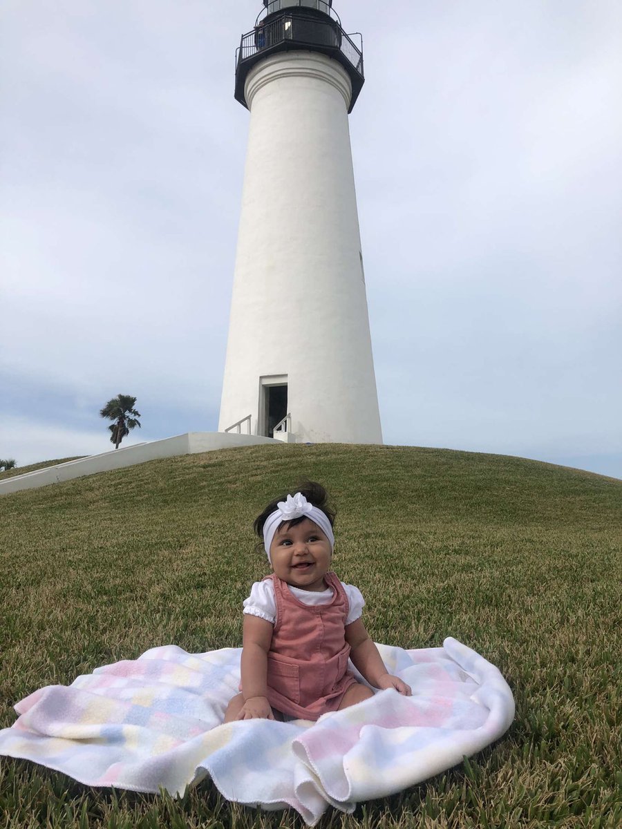 tybarrett2000's tweet photo. Gianna ray you are and angel my love😭🥰 https://t.co/KuyeIKJzDB