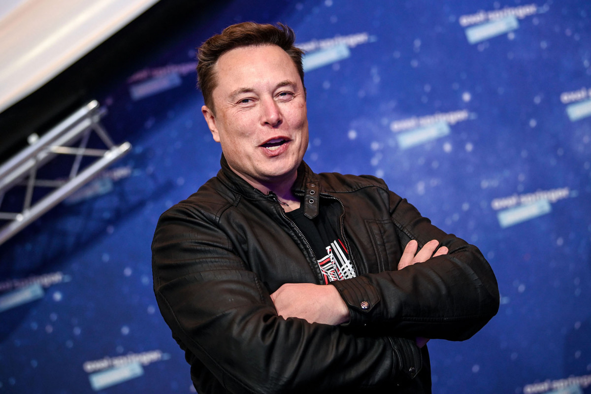 Elon Musk says SEC probe of Dogecoin tweets would be 'awesome'