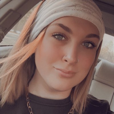 autumnlorourke's tweet photo. #NewProfilePic https://t.co/FHJqChidyG