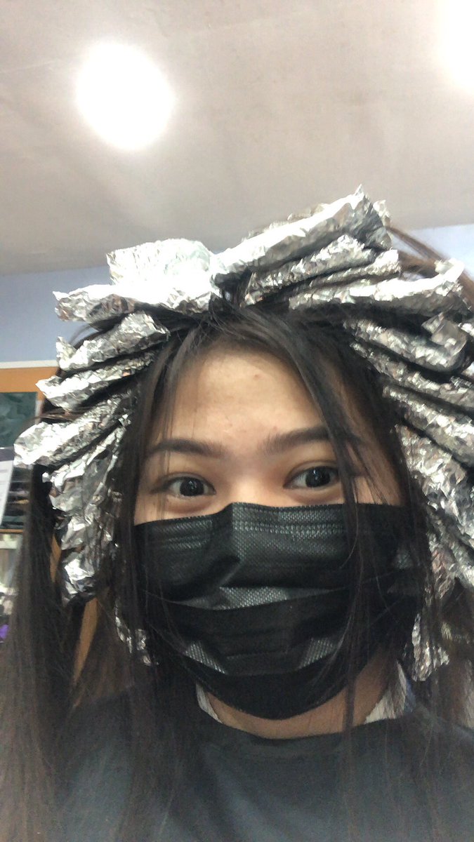 switzelgrace's tweet photo. New hur hu diz HAHAHAHAHA cherettt had the balls to have this kind of hair nagyud 👉🏻😚👈🏻 https://t.co/oBVB4xhzzu