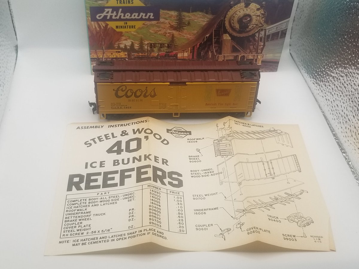 TammyTu78097268's tweet photo. Ahearn HO Scale Coors Ribbed Reefer Car 5203
https://t.co/32elOrysn4 https://t.co/5elXCFzxy0