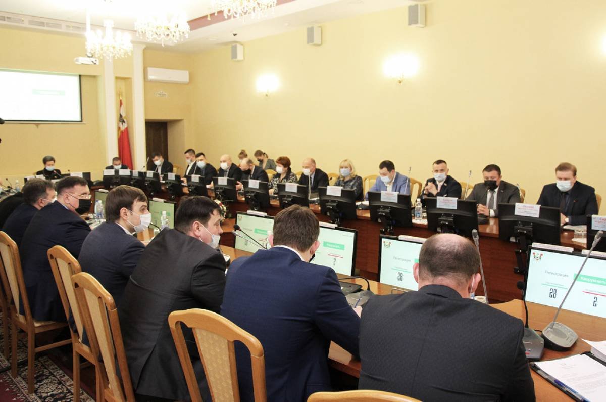 смоленский городской совет. горсовет депутаты смоленск. председатели горсовета города смоленска. четвертая власть фото. горсовет смоленск.