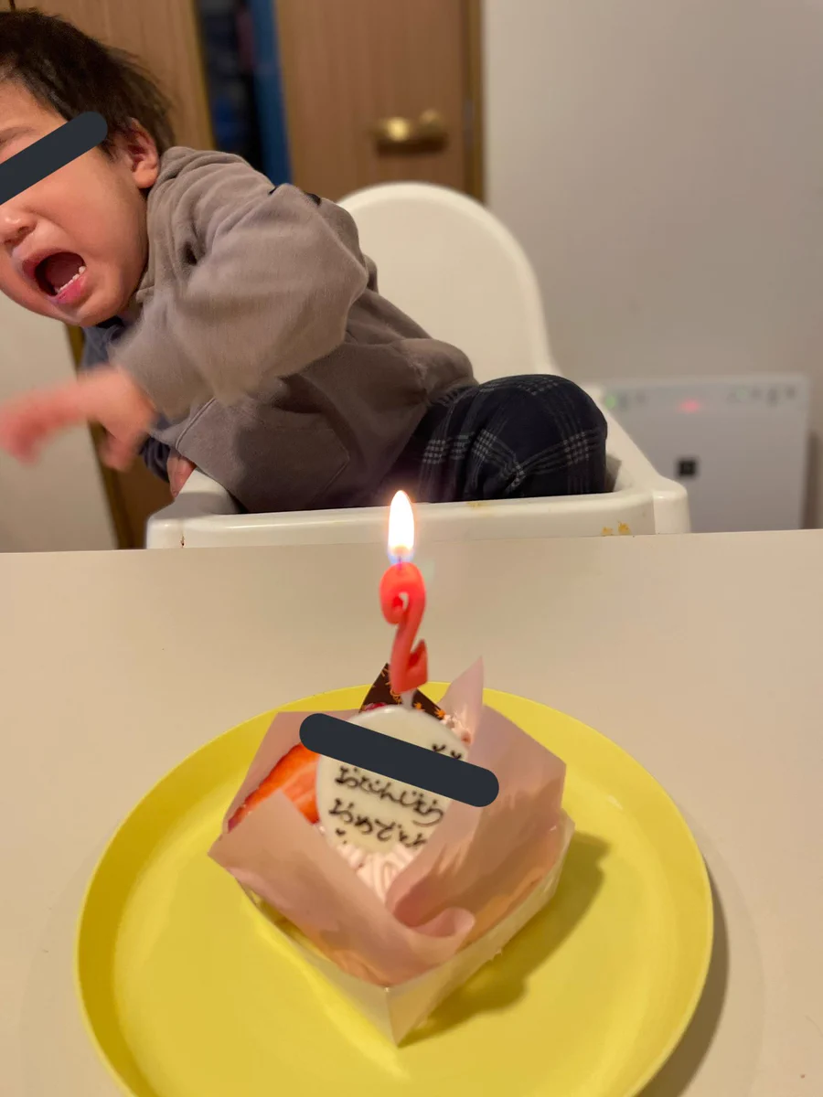 次男くんのお誕生日に起きた事件とは？！ローソクにビビりまくりで大変なことに