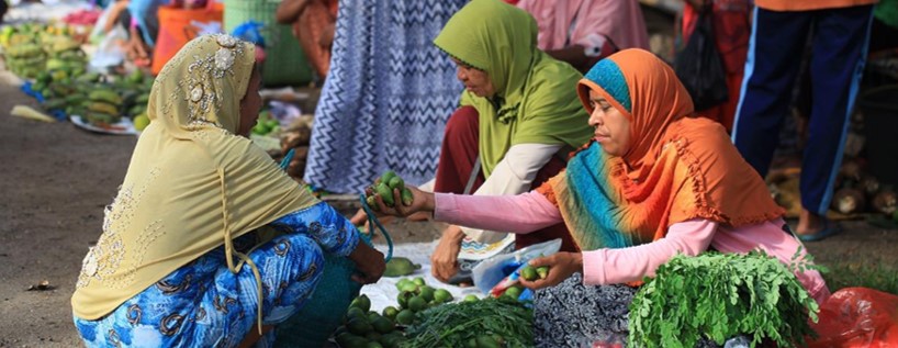 MicroSave's tweet photo. Most banks in #Indonesia have been moving from their EDC-card based legacy systems to a smartphone-enabled delivery channel to ensure sustainable rural #DFS delivery. Why is this so? Find the answers here https://t.co/5KN56GZ2km #Agentnetworkmanagement https://t.co/grny10hRgv