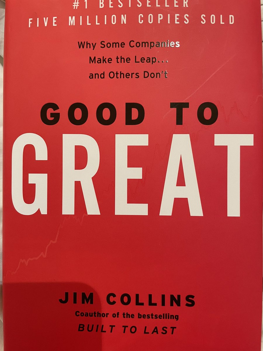 1️⃣

ثريد مختصر لمقتطفات من كتاب عن سبب الشركات التي تقفز بينما الأخرى لا!

-الفكرة أن الشركة الجيدة لا يعني أنها عظيمة، لأنهما ضدان

-أغلب القادة الذين نجحوا في إدارة الشركات نحو التميز والقفزة الجوهرية هم من داخل الشركة وليسوا من خارجها (بنسبة ٩٠٪)