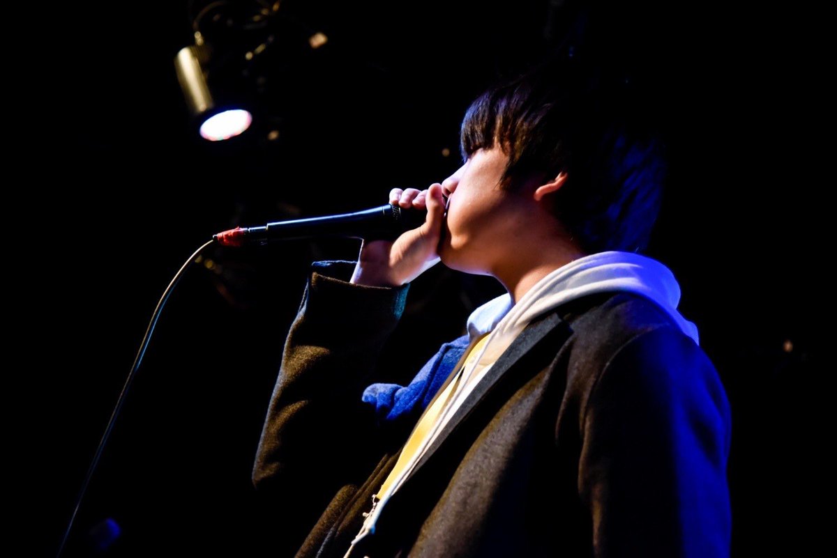 Chocologies's tweet photo. ▷メンバー紹介
『ぴの』

ぴの、またの名をみの。
ボイパ担当。ぶっつかっつ。
ディズニー好きだが変な絵を書いてしまった彼のネームプレートに要注目！！

まっしー https://t.co/maJzOcxrwE